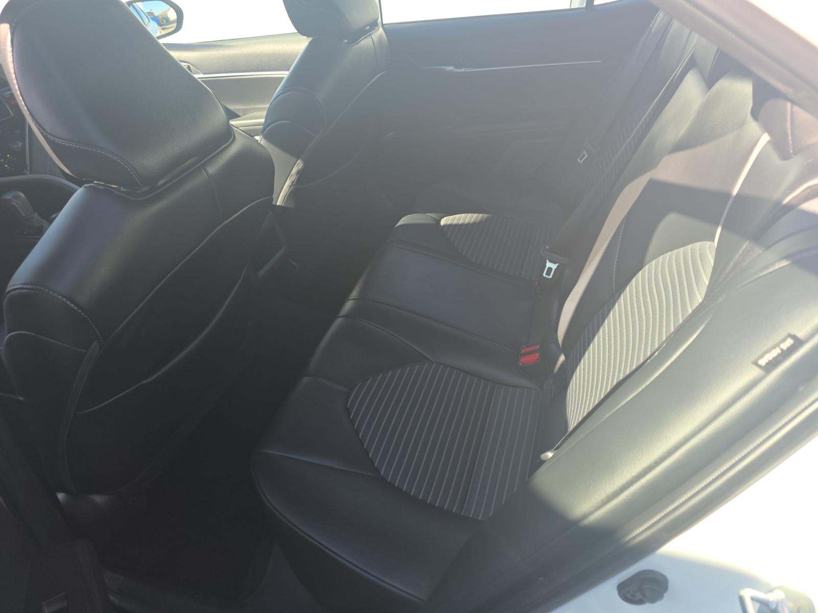 2024 Toyota Camry SE FWD