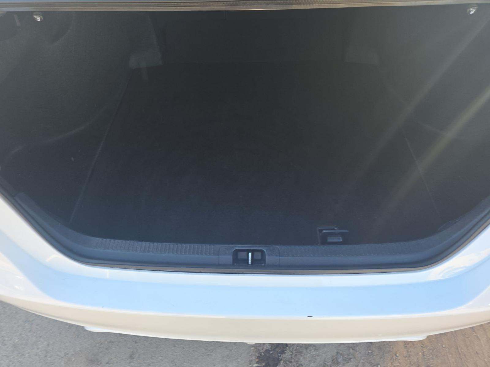 2024 Toyota Camry SE FWD