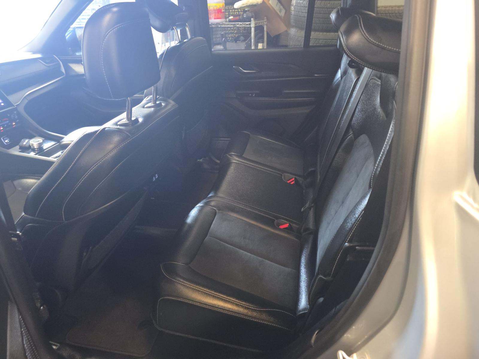 2024 Jeep Grand Cherokee Altitude AWD