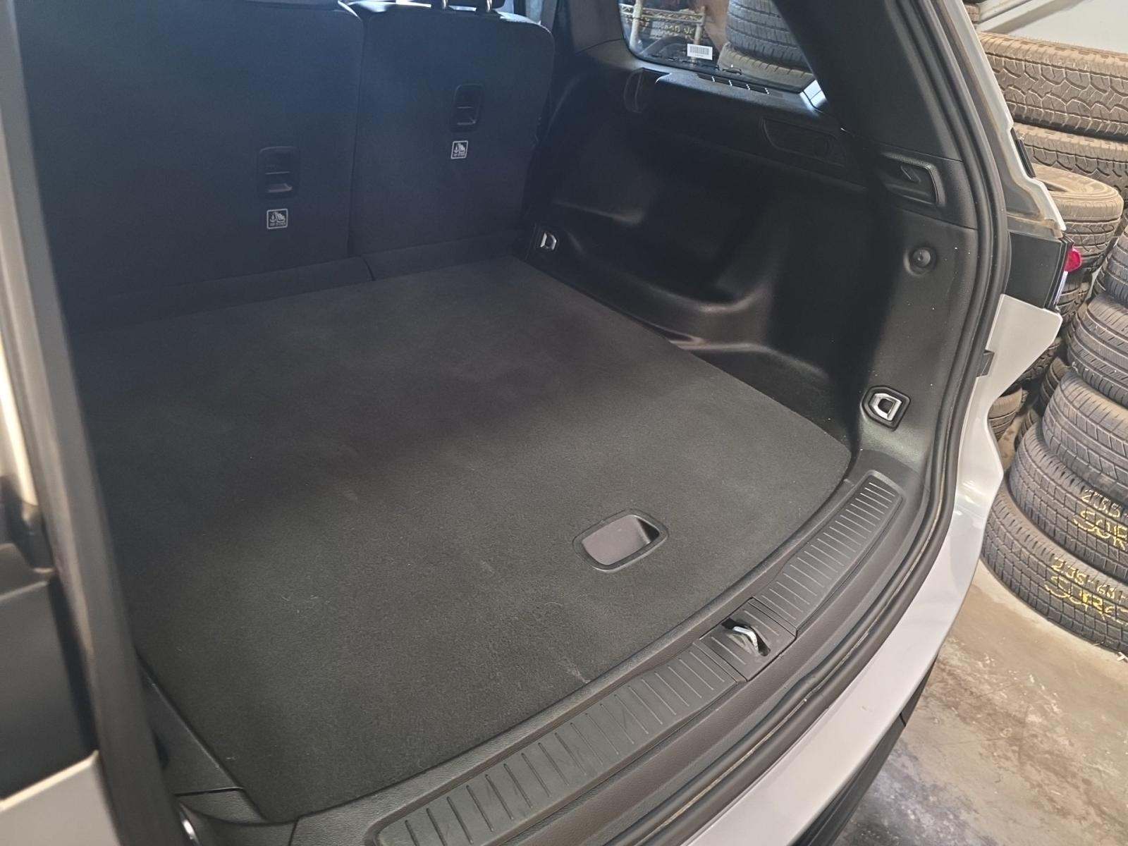 2024 Jeep Grand Cherokee Altitude AWD