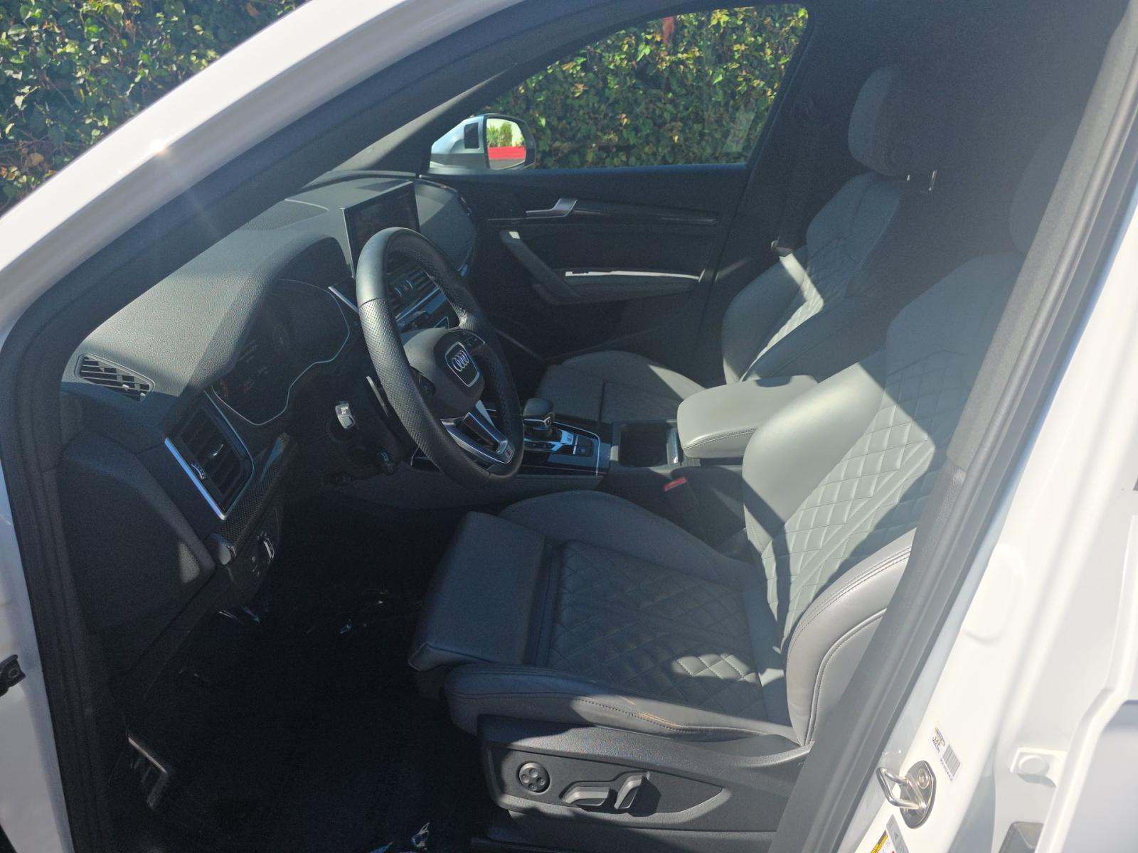 2022 Audi SQ5 Premium Plus AWD