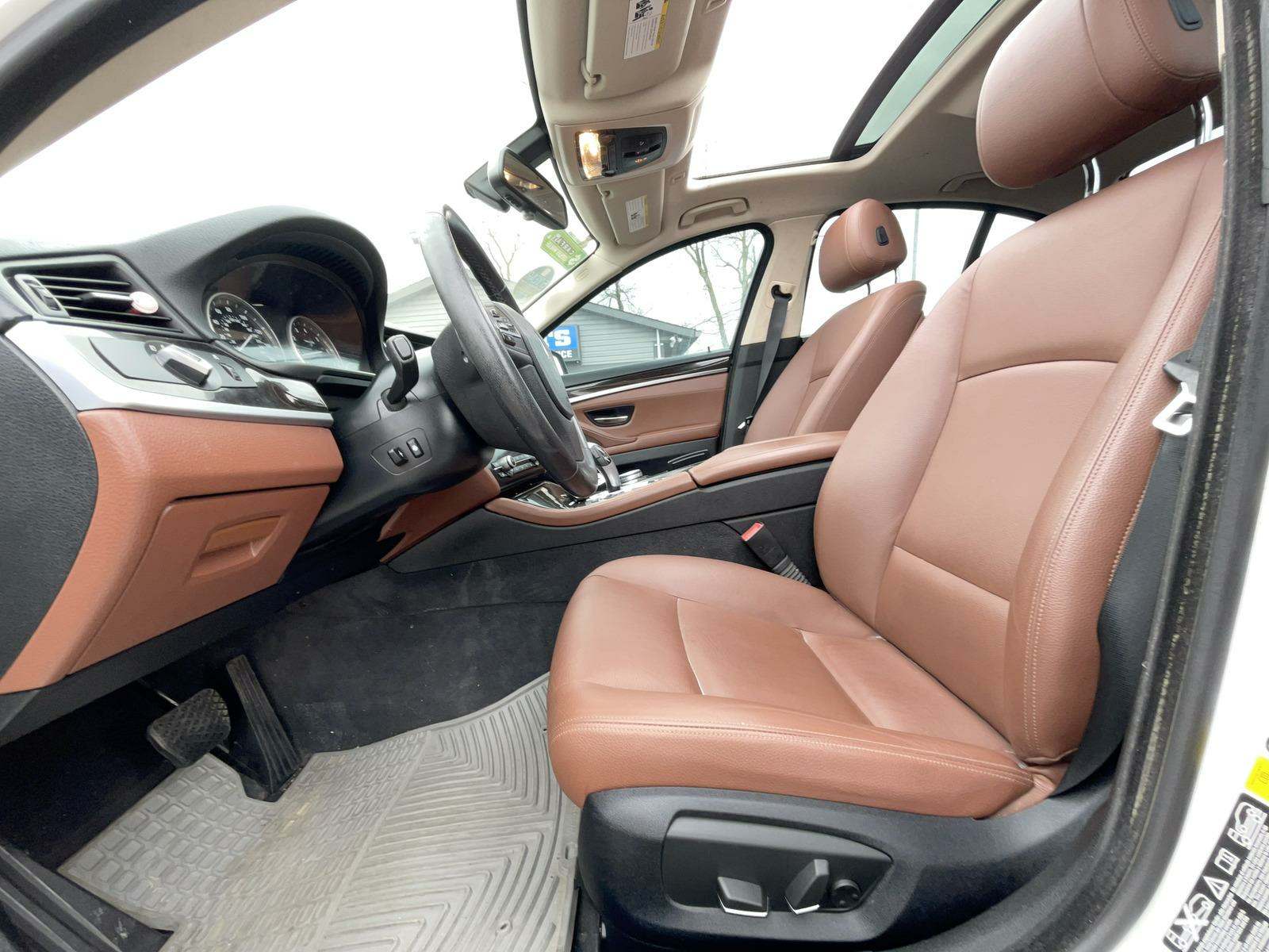 2014 BMW 5 Series 528i xDrive AWD