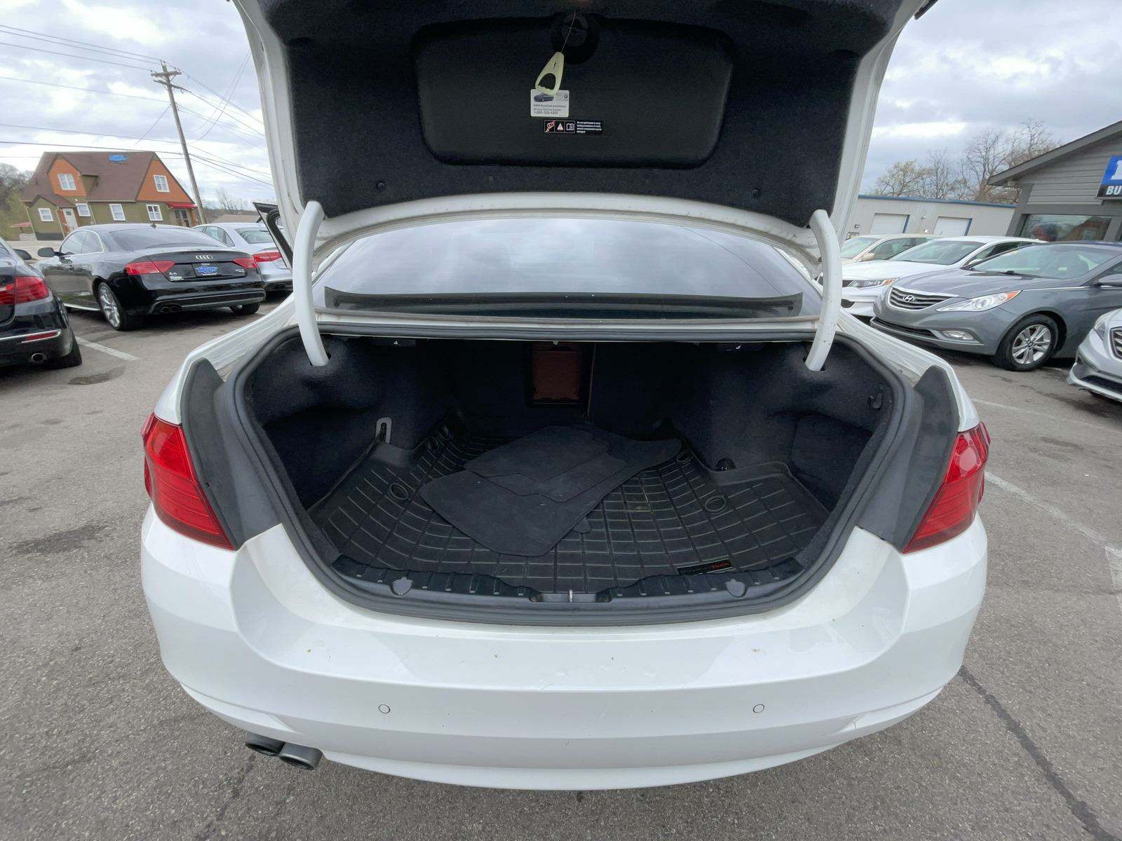 2014 BMW 5 Series 528i xDrive AWD