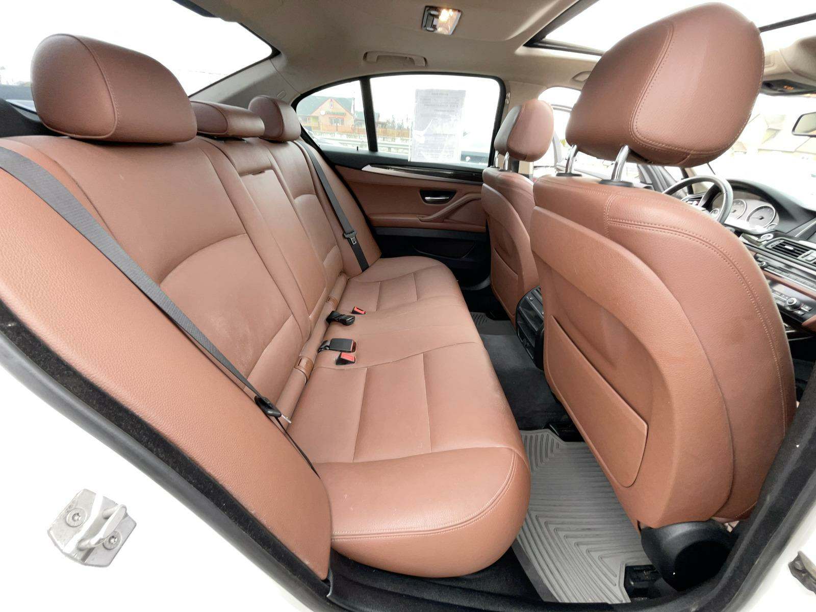 2014 BMW 5 Series 528i xDrive AWD