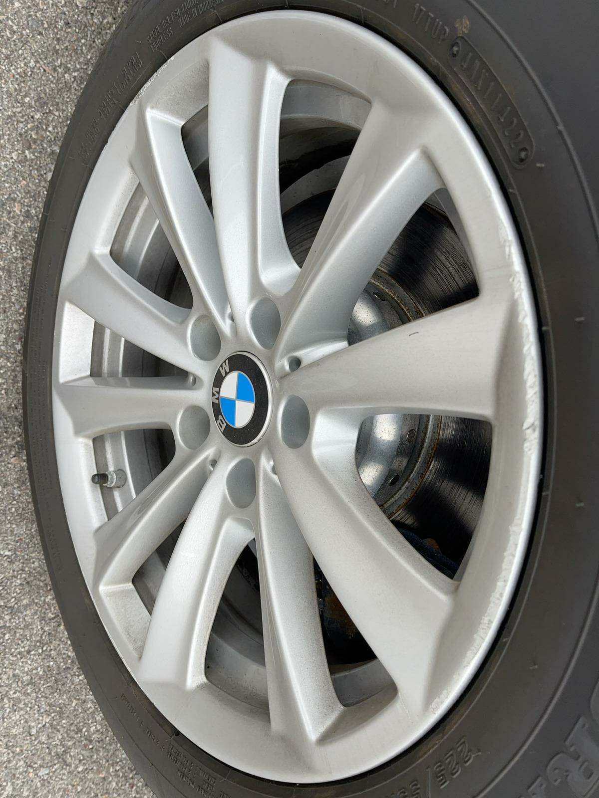 2014 BMW 5 Series 528i xDrive AWD