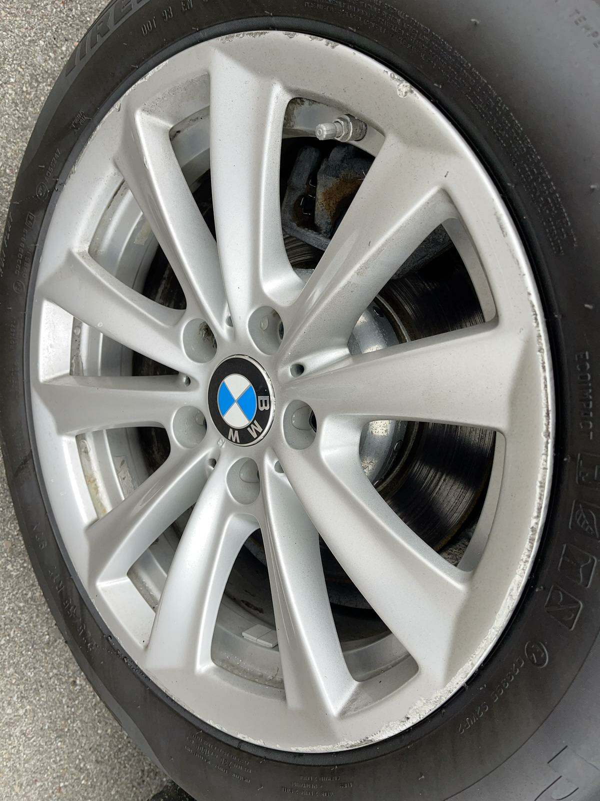 2014 BMW 5 Series 528i xDrive AWD