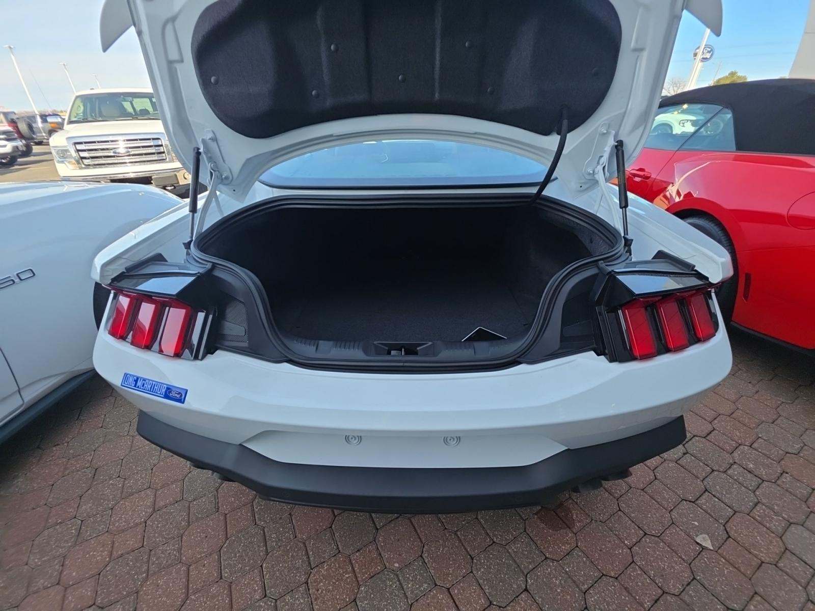 2025 Ford Mustang GT Premium RWD