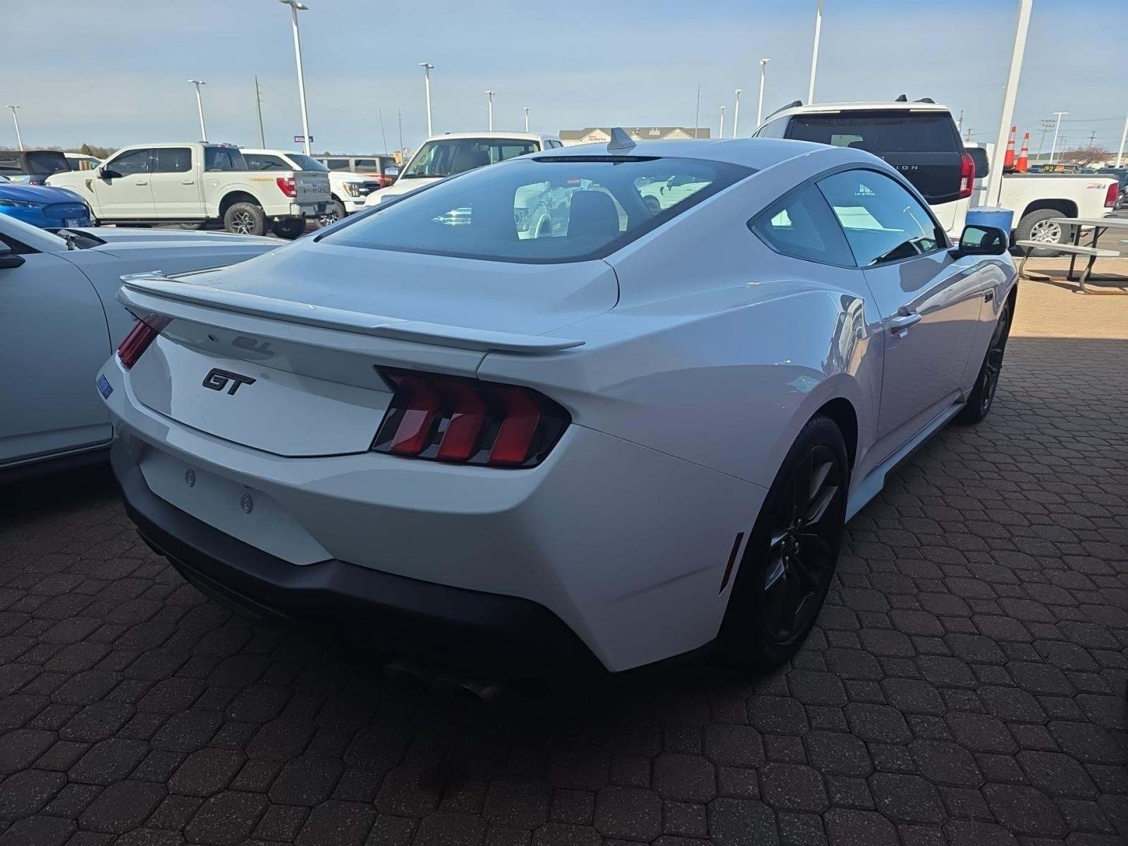 2025 Ford Mustang GT Premium RWD