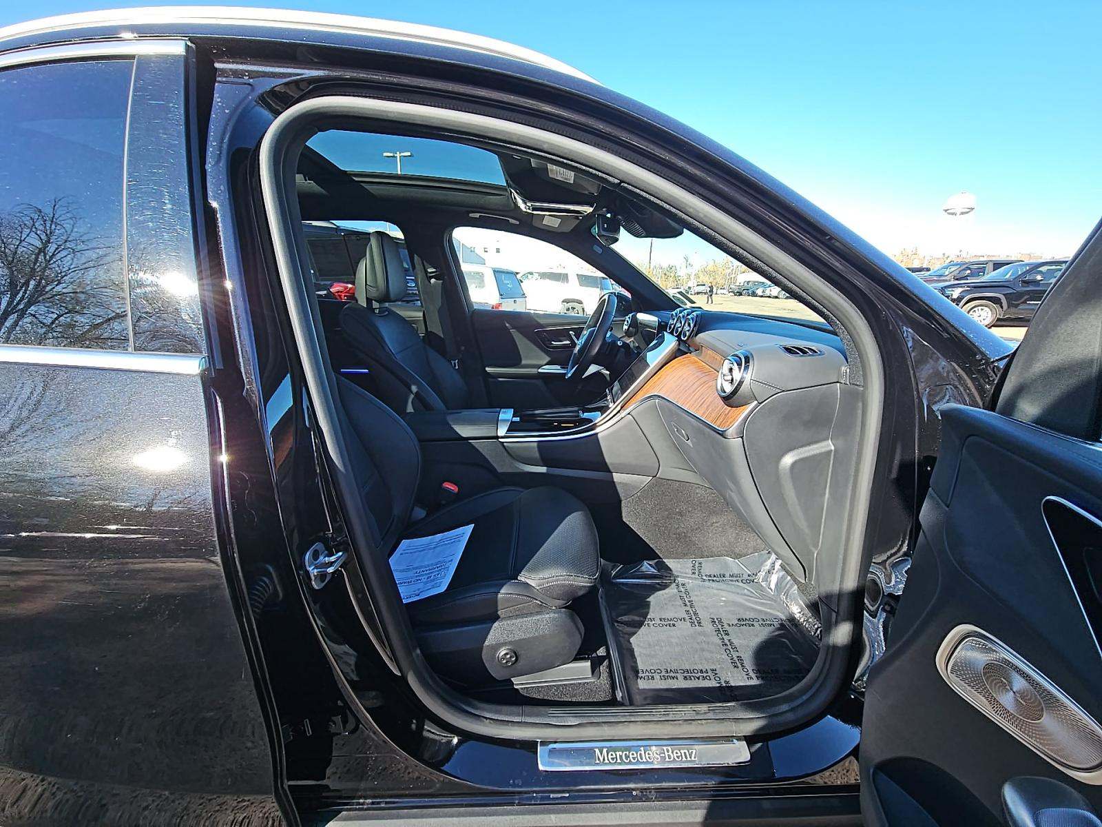 2023 Mercedes-Benz GLC GLC 300 AWD