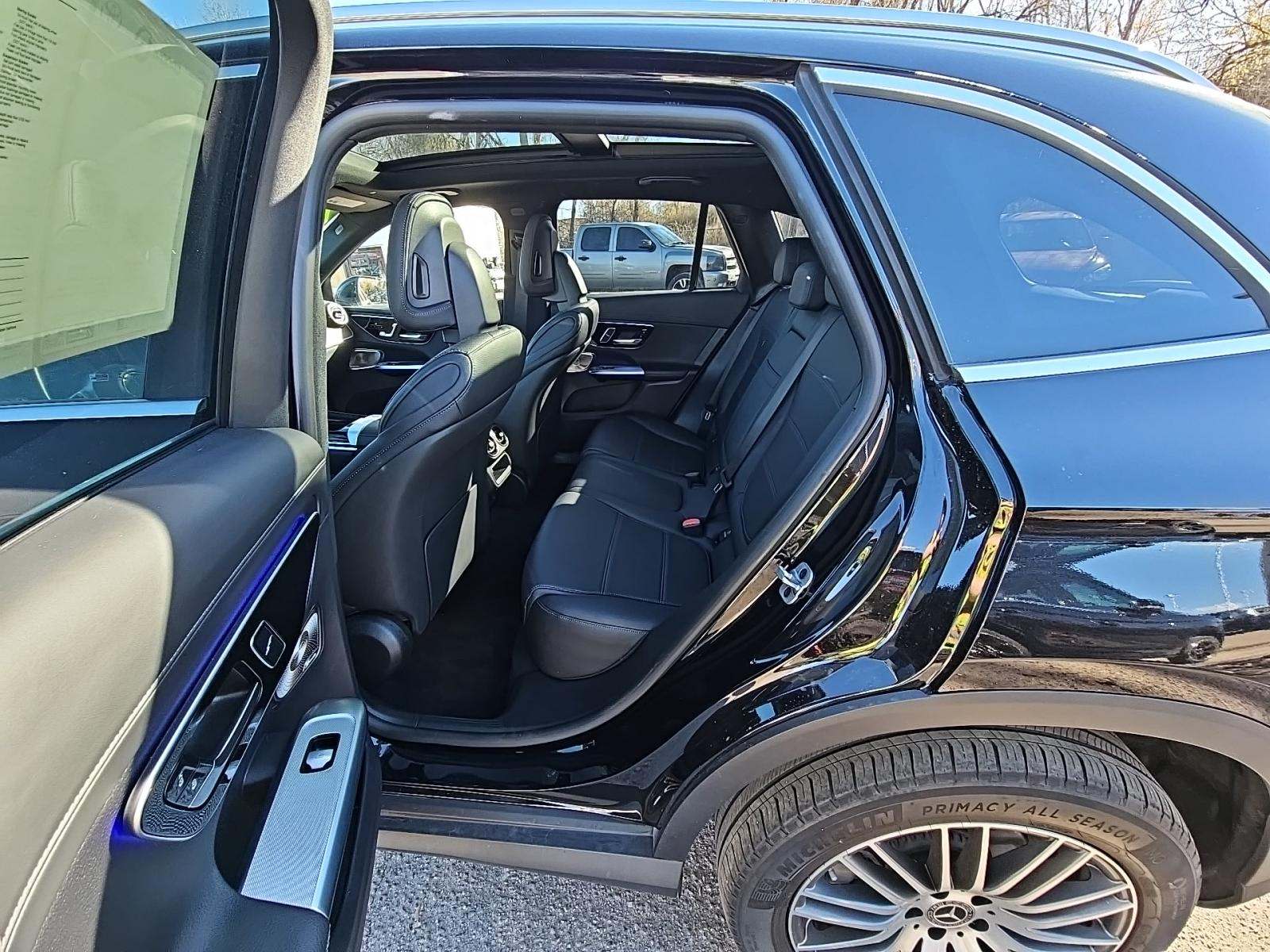 2023 Mercedes-Benz GLC GLC 300 AWD