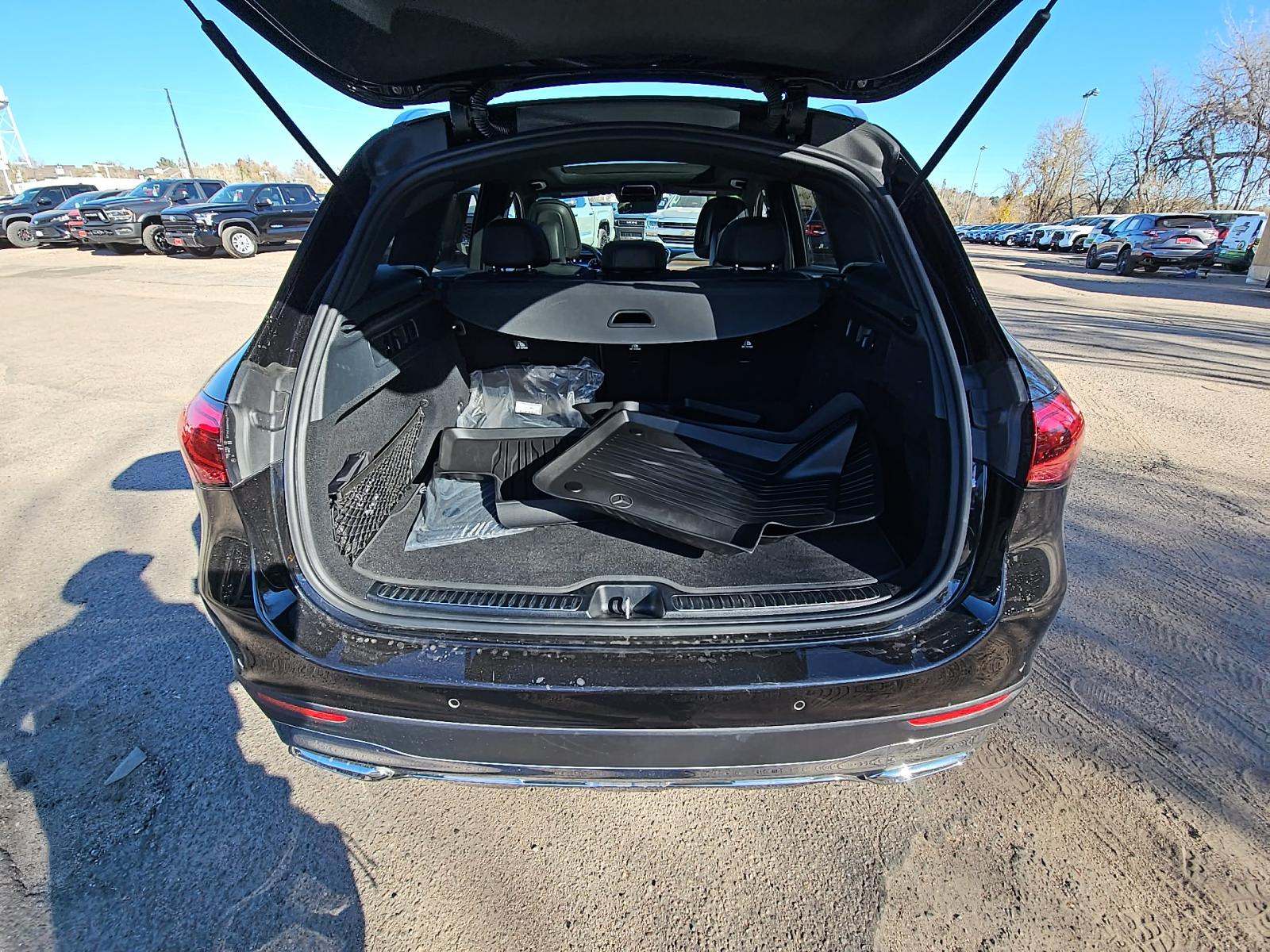 2023 Mercedes-Benz GLC GLC 300 AWD