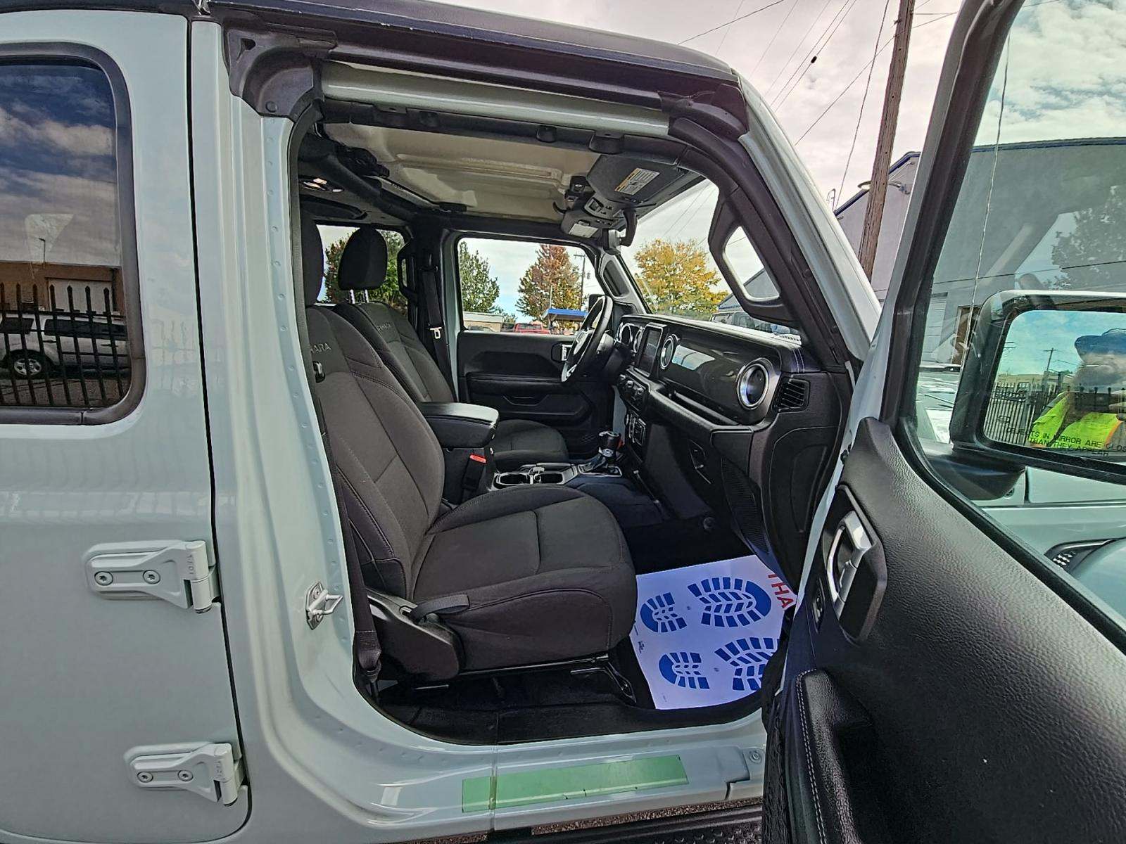 2023 Jeep Wrangler Sahara AWD