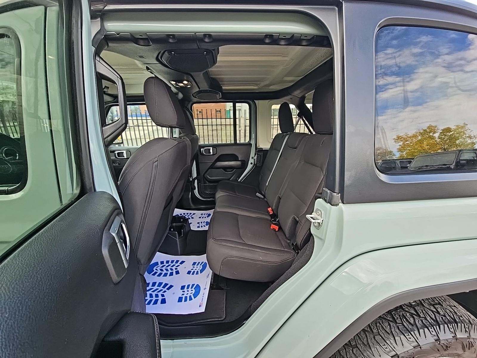 2023 Jeep Wrangler Sahara AWD