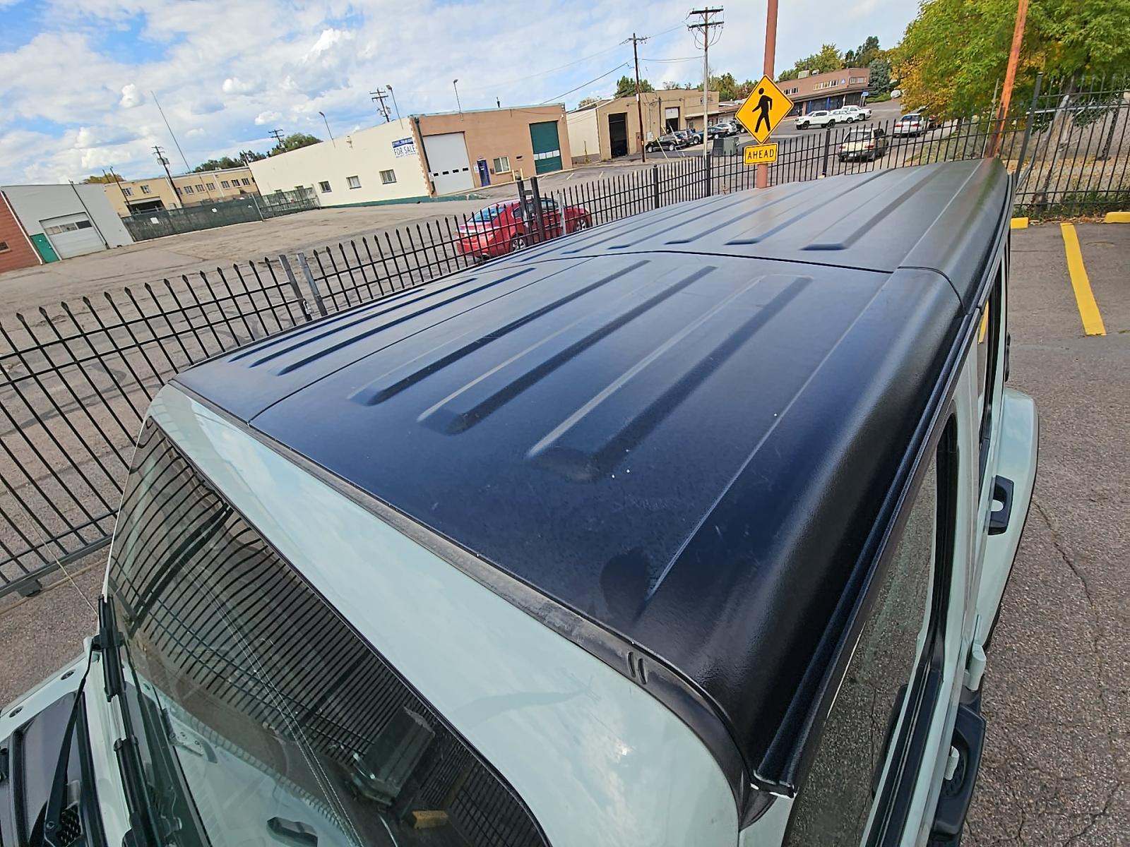 2023 Jeep Wrangler Sahara AWD