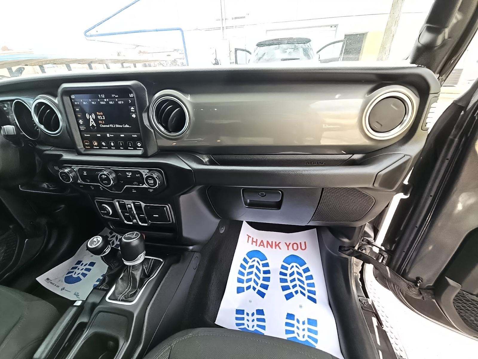 2023 Jeep Wrangler Sahara AWD