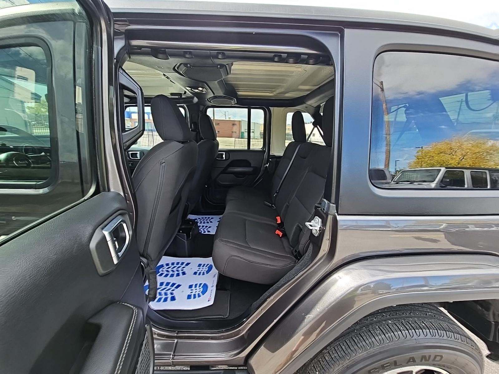 2023 Jeep Wrangler Sahara AWD