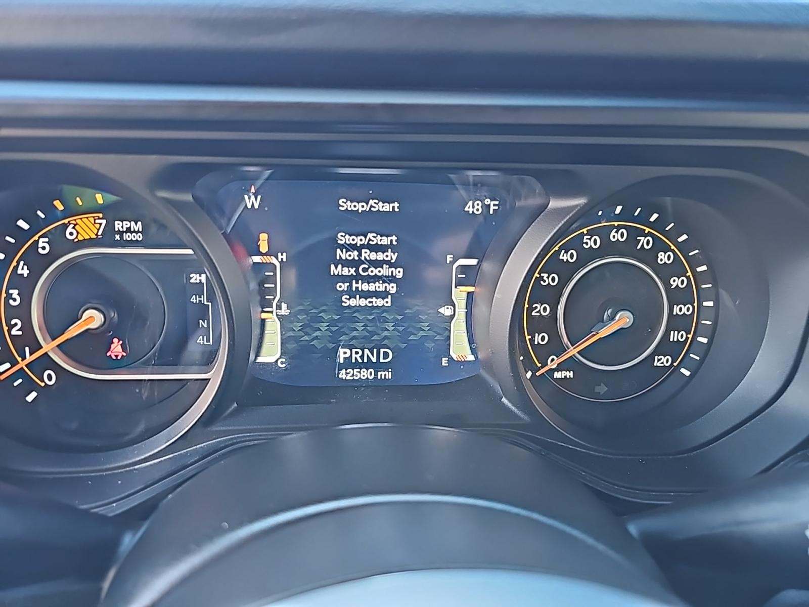 2024 Jeep Wrangler Sahara AWD