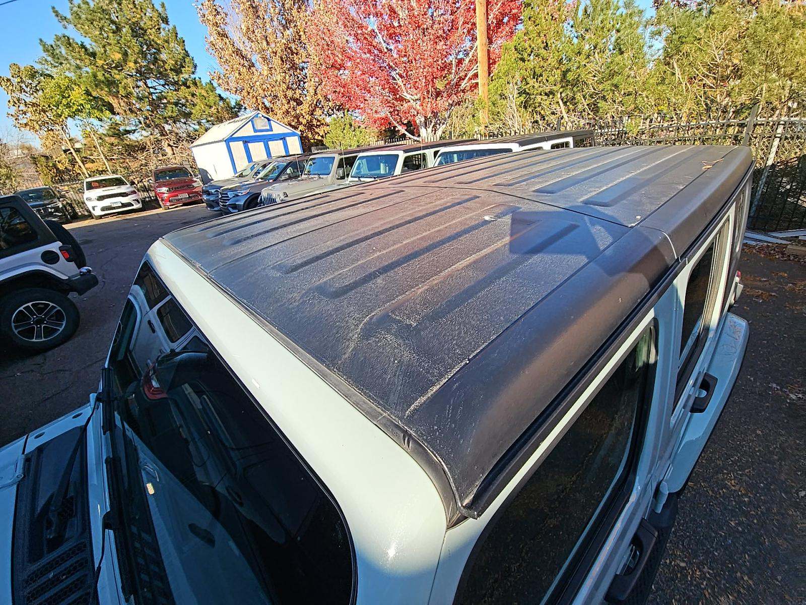 2024 Jeep Wrangler Sahara AWD