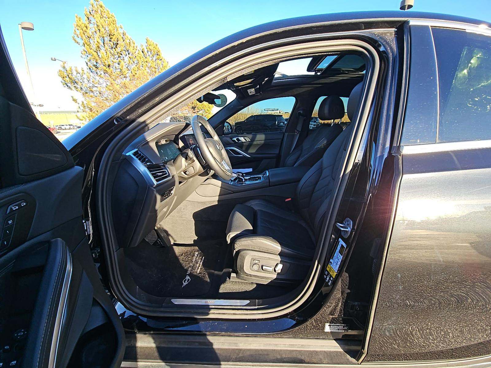 2023 BMW X6 xDrive40i AWD