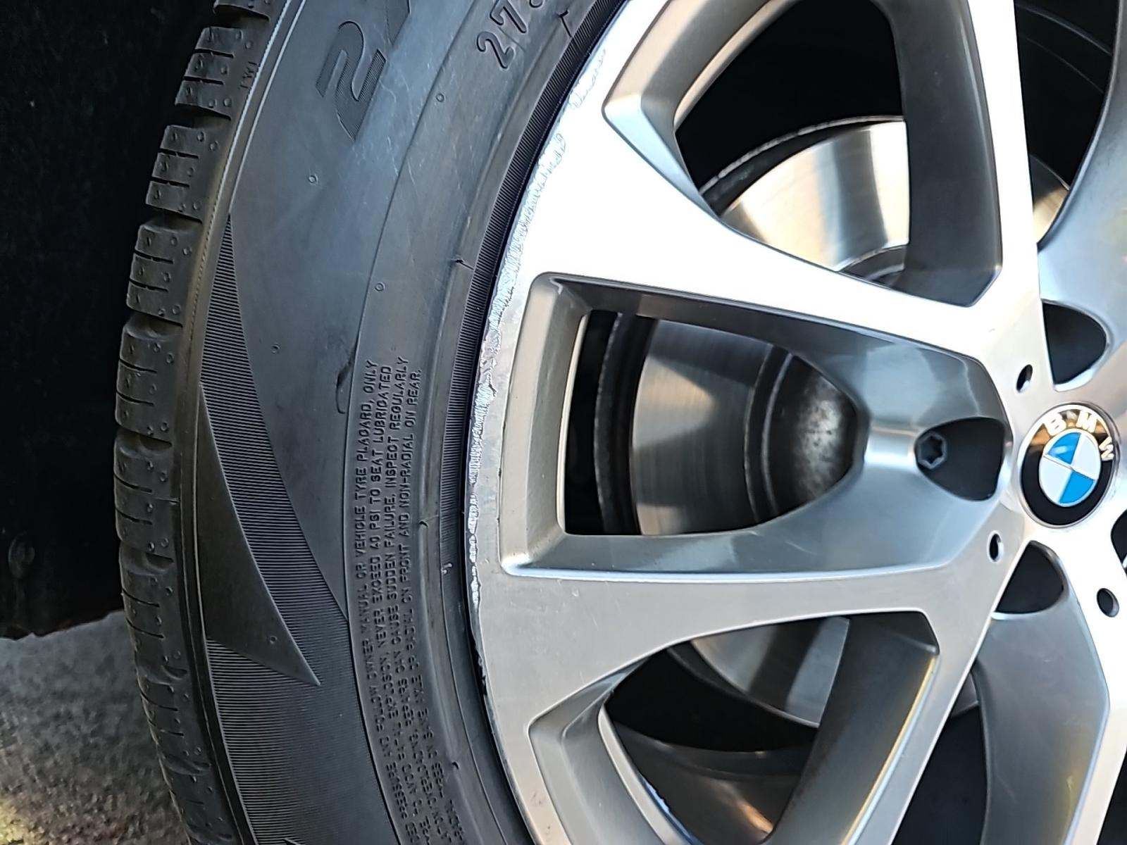 2023 BMW X6 xDrive40i AWD