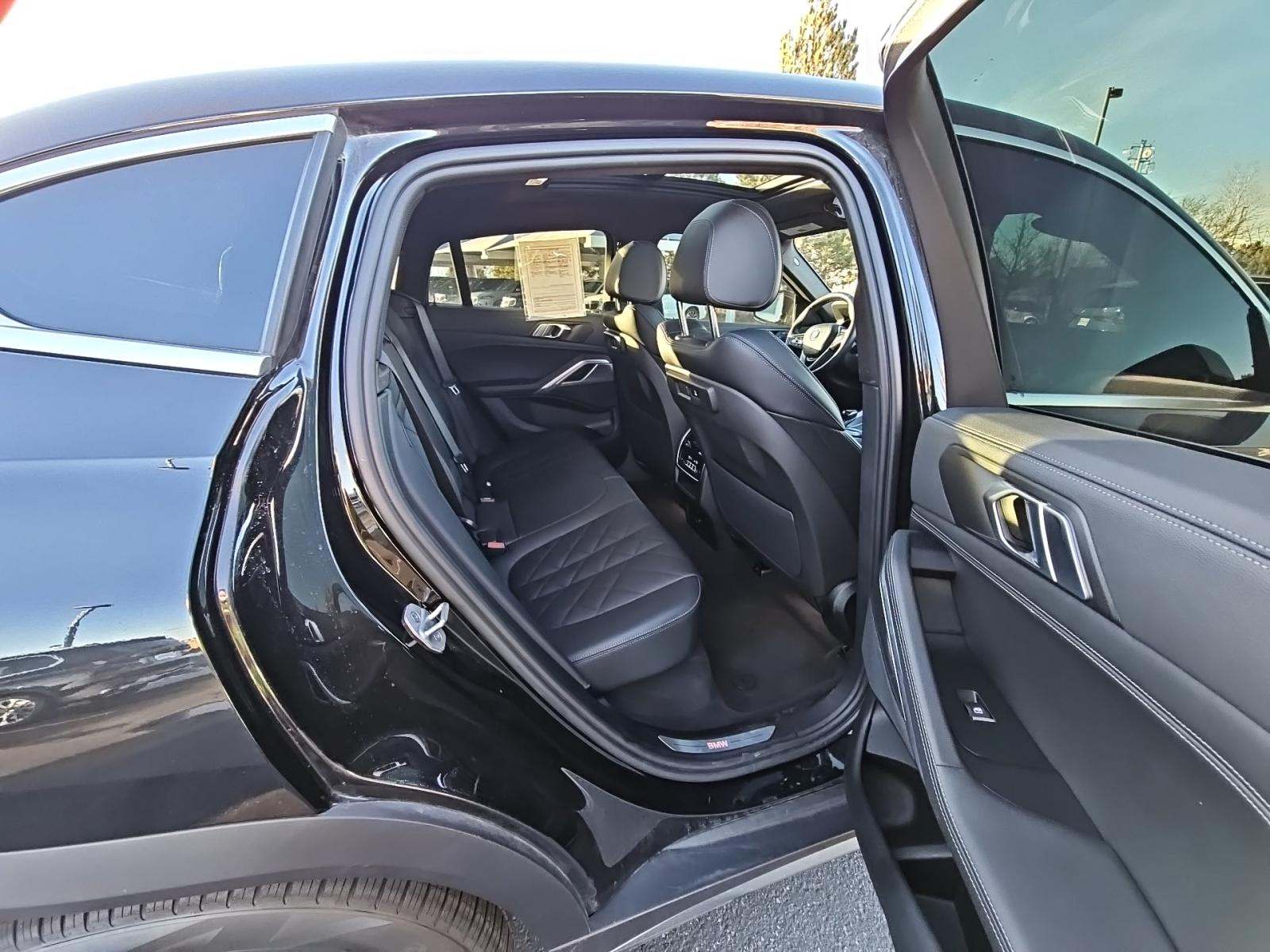 2023 BMW X6 xDrive40i AWD