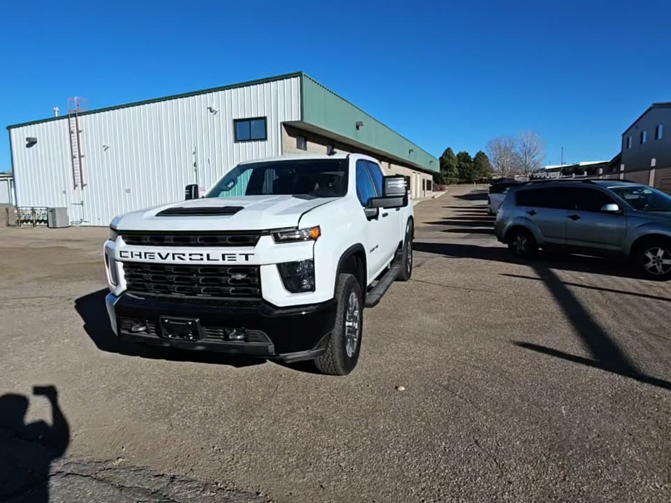 2022 Chevrolet Silverado 2500HD Custom AWD