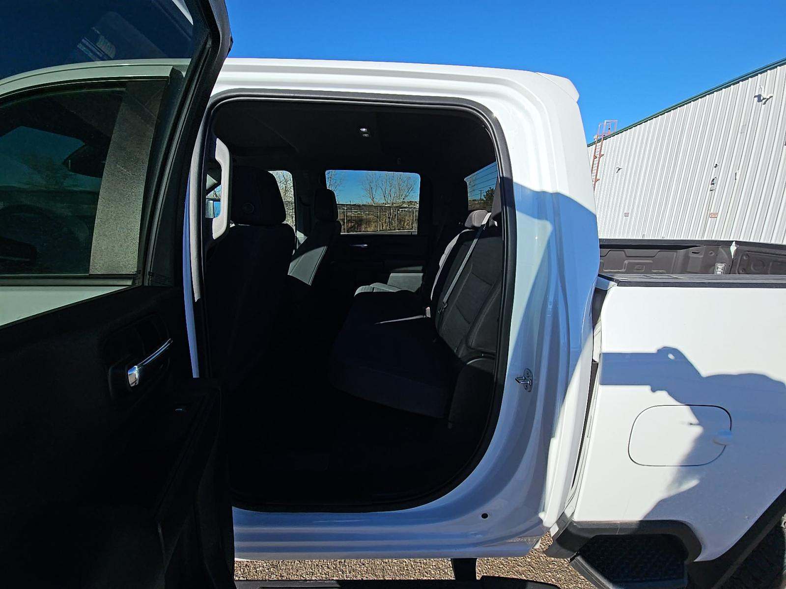 2022 Chevrolet Silverado 2500HD Custom AWD