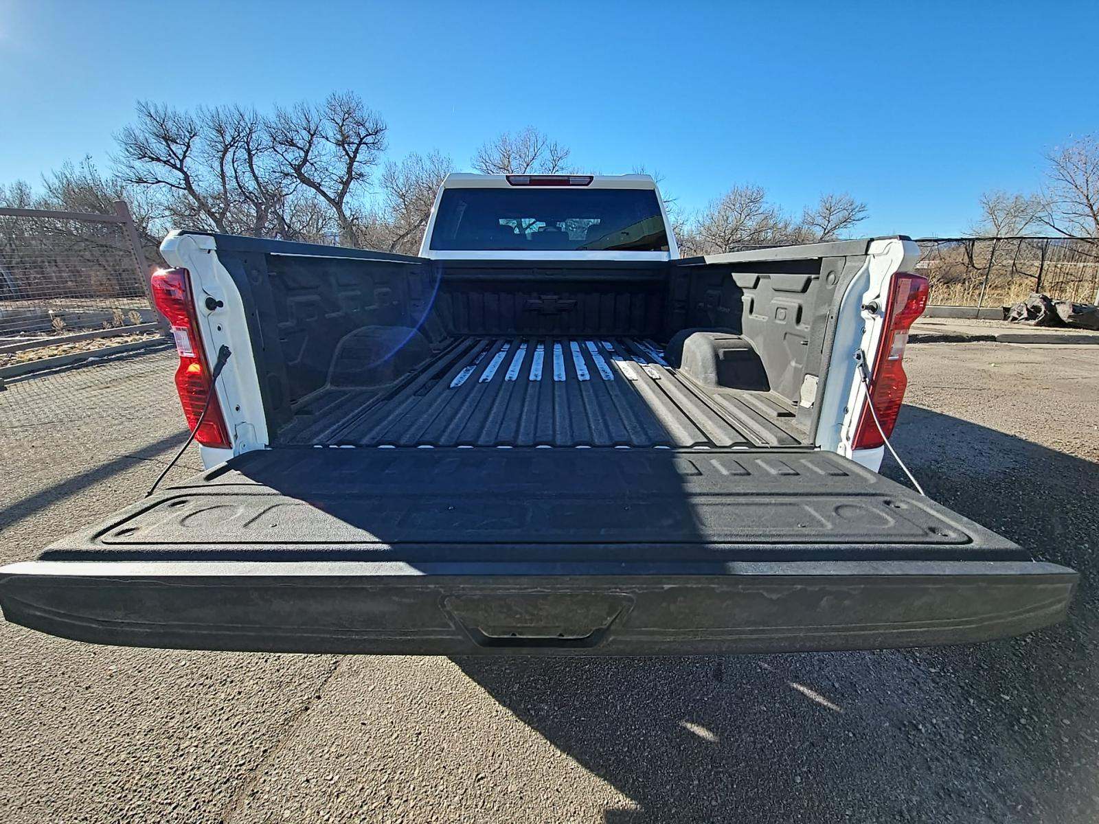 2022 Chevrolet Silverado 2500HD Custom AWD