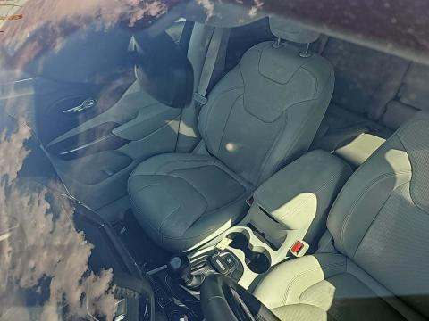 2022 Jeep Cherokee Latitude Lux AWD