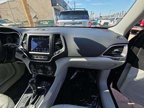 2022 Jeep Cherokee Latitude Lux AWD