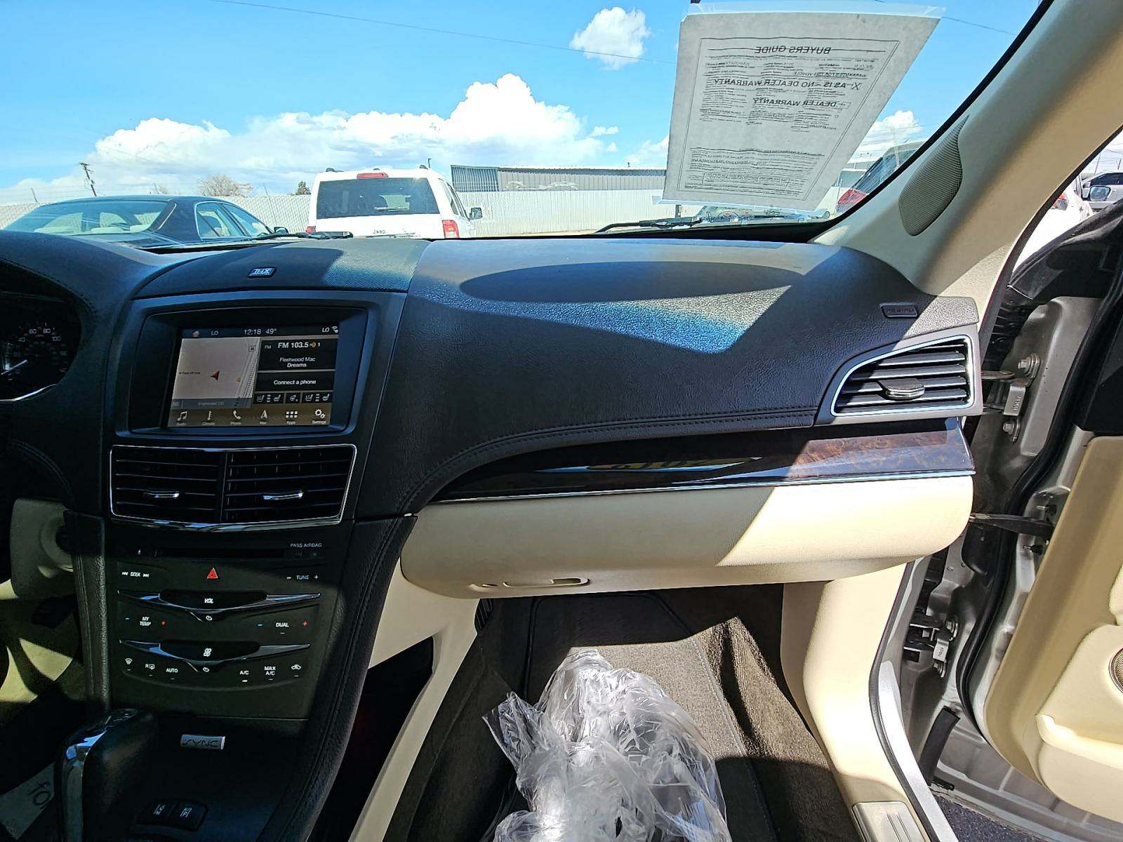 2019 Lincoln MKT Reserve AWD