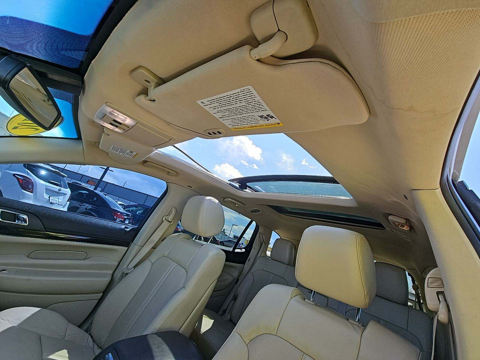 2019 Lincoln MKT Reserve AWD