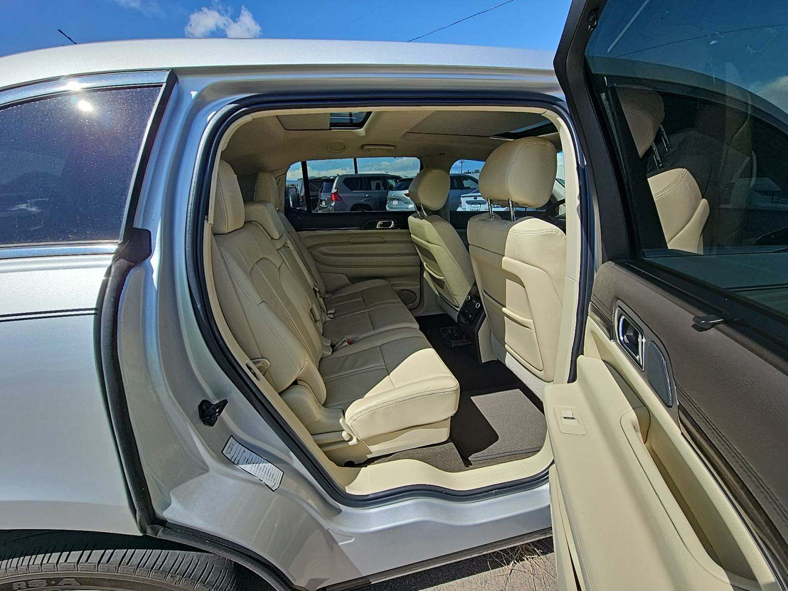 2019 Lincoln MKT Reserve AWD