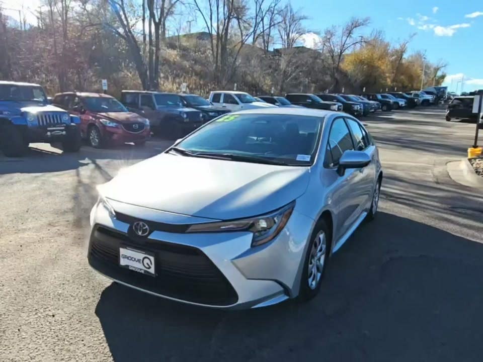 2025 Toyota Corolla LE FWD