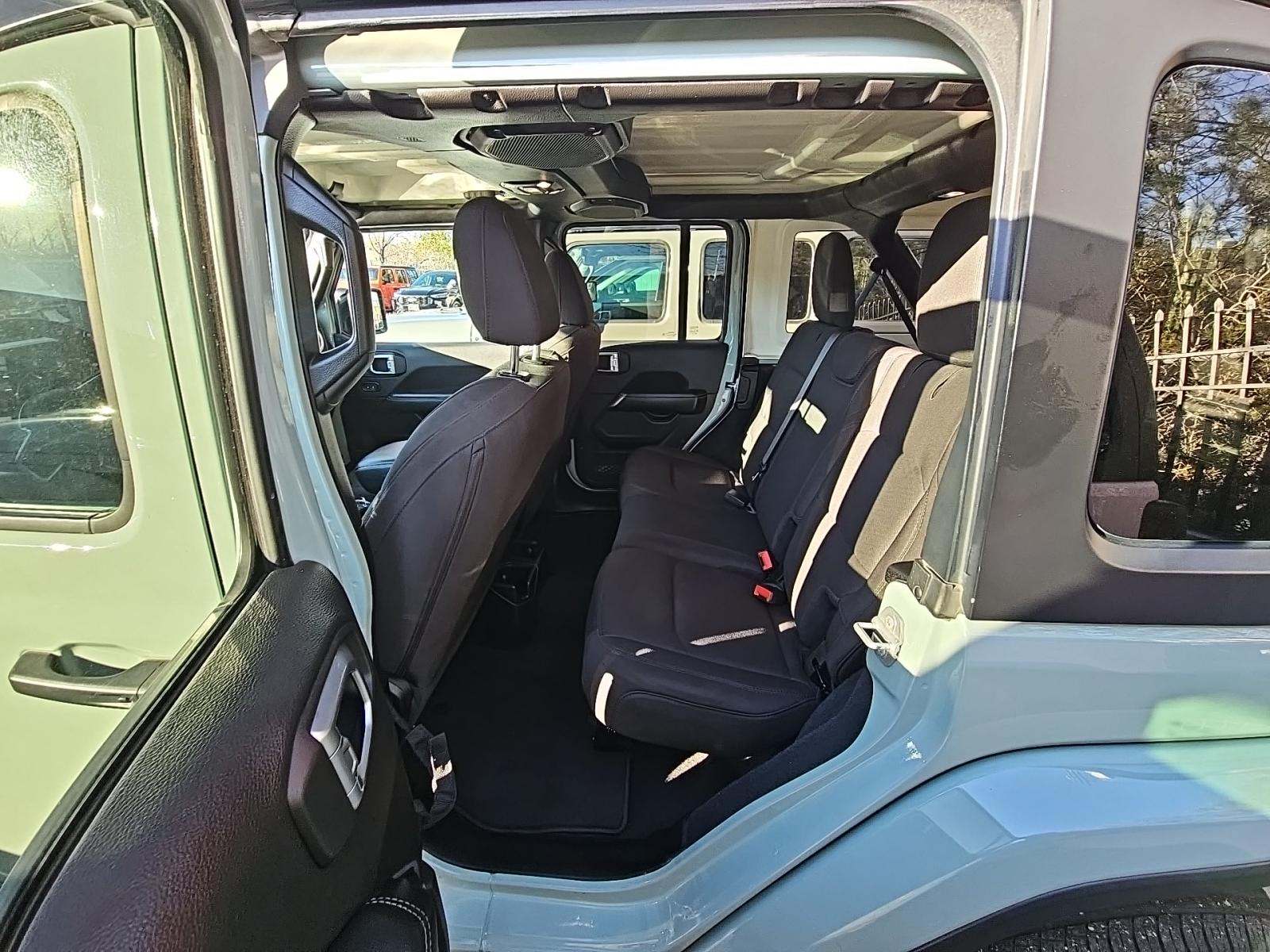 2023 Jeep Wrangler Sahara AWD