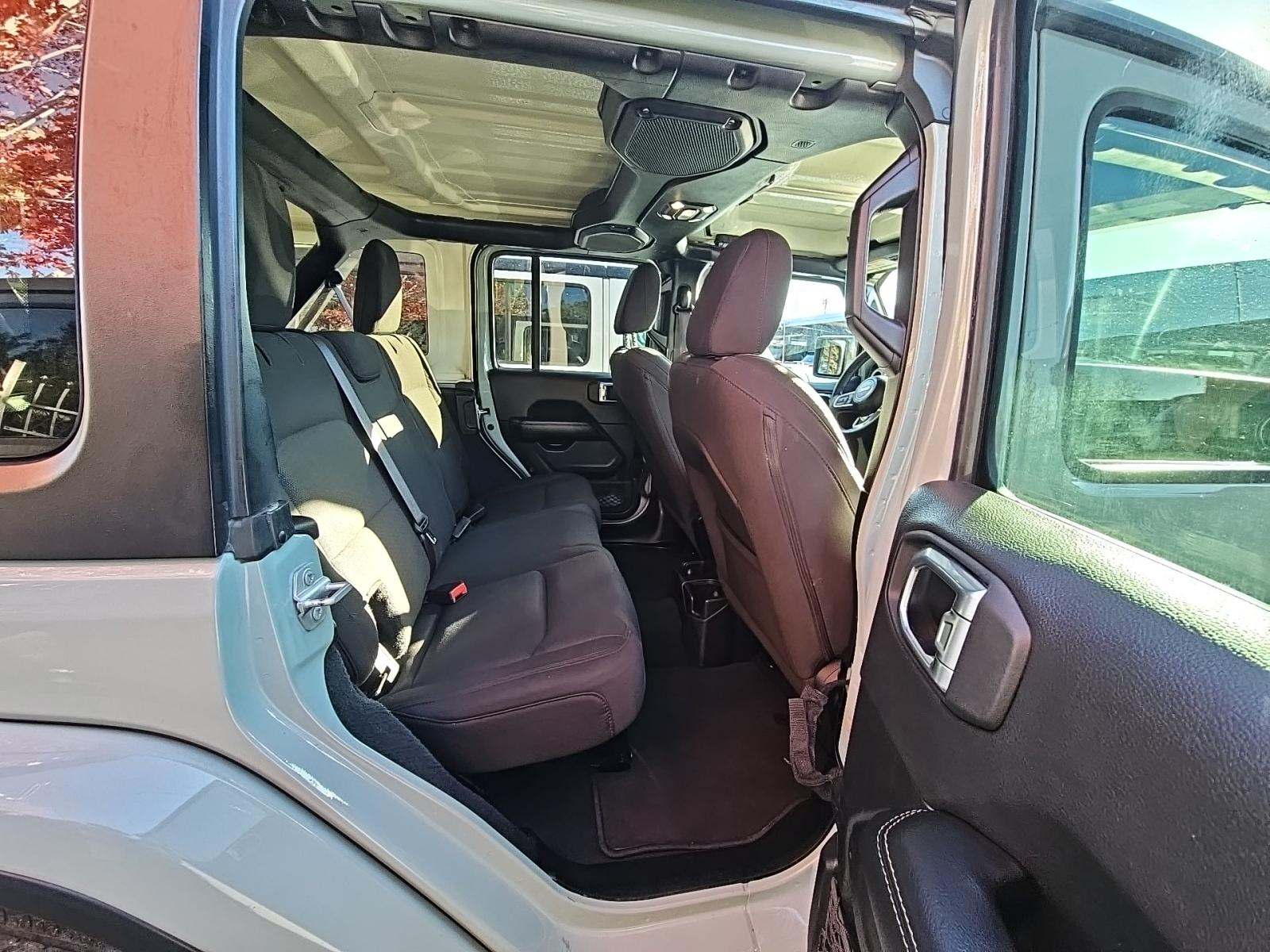 2023 Jeep Wrangler Sahara AWD