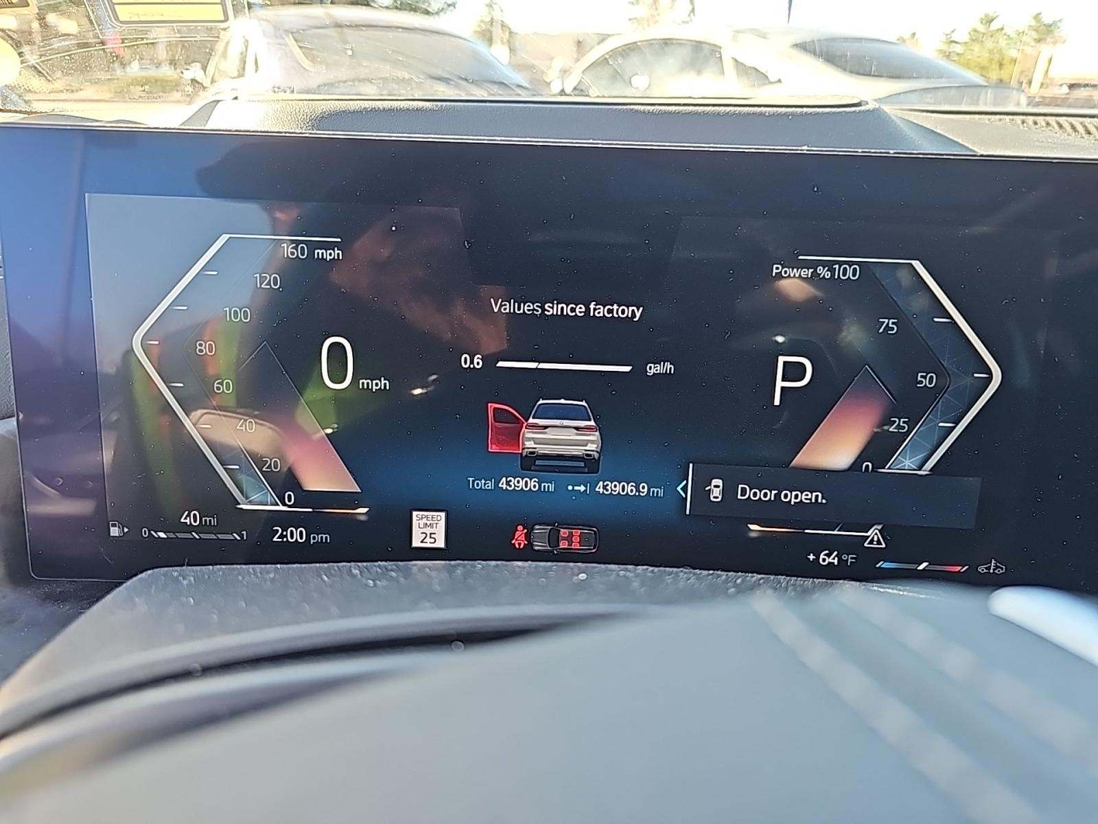 2023 BMW X7 xDrive40i AWD