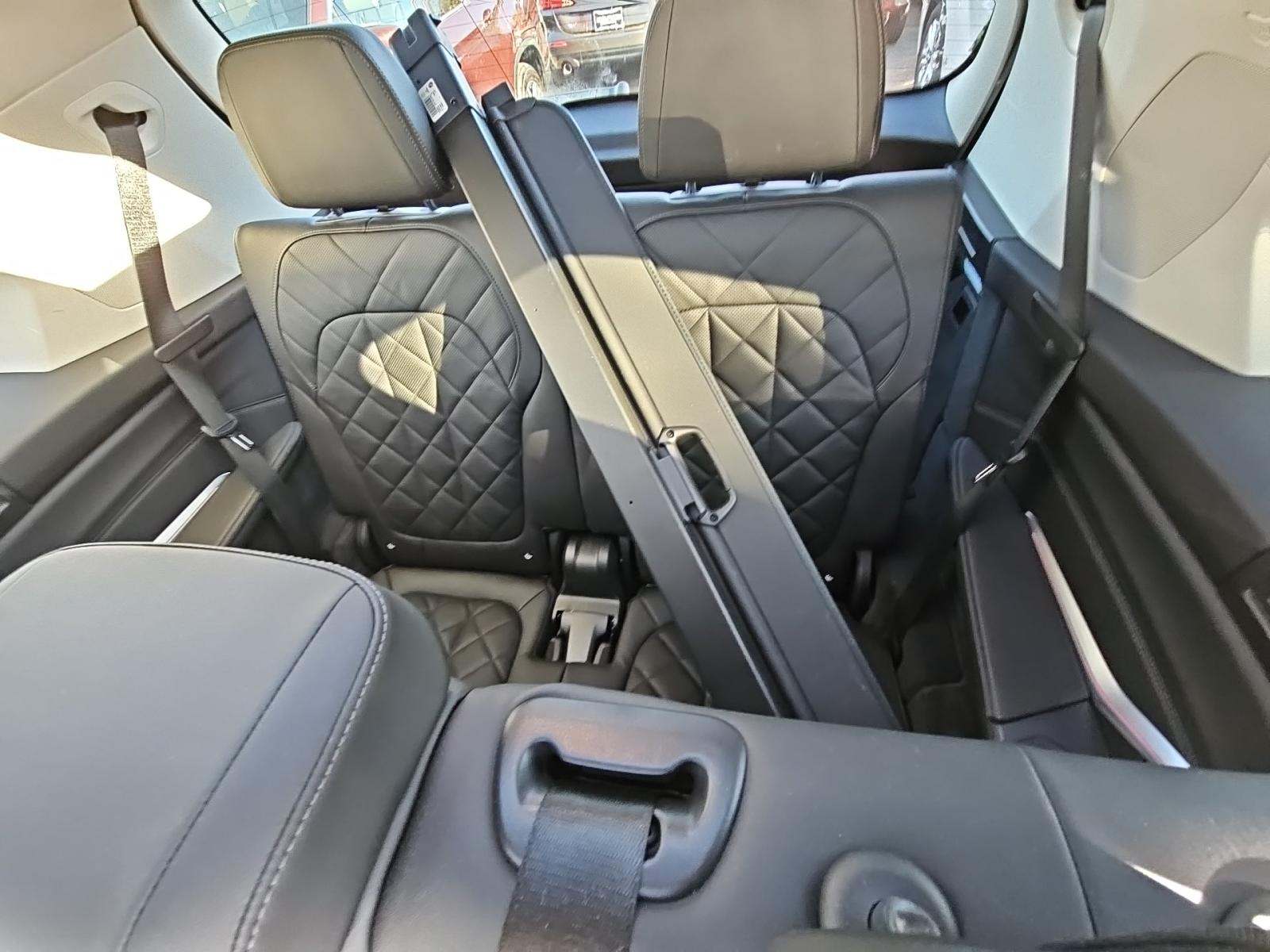 2023 BMW X7 xDrive40i AWD