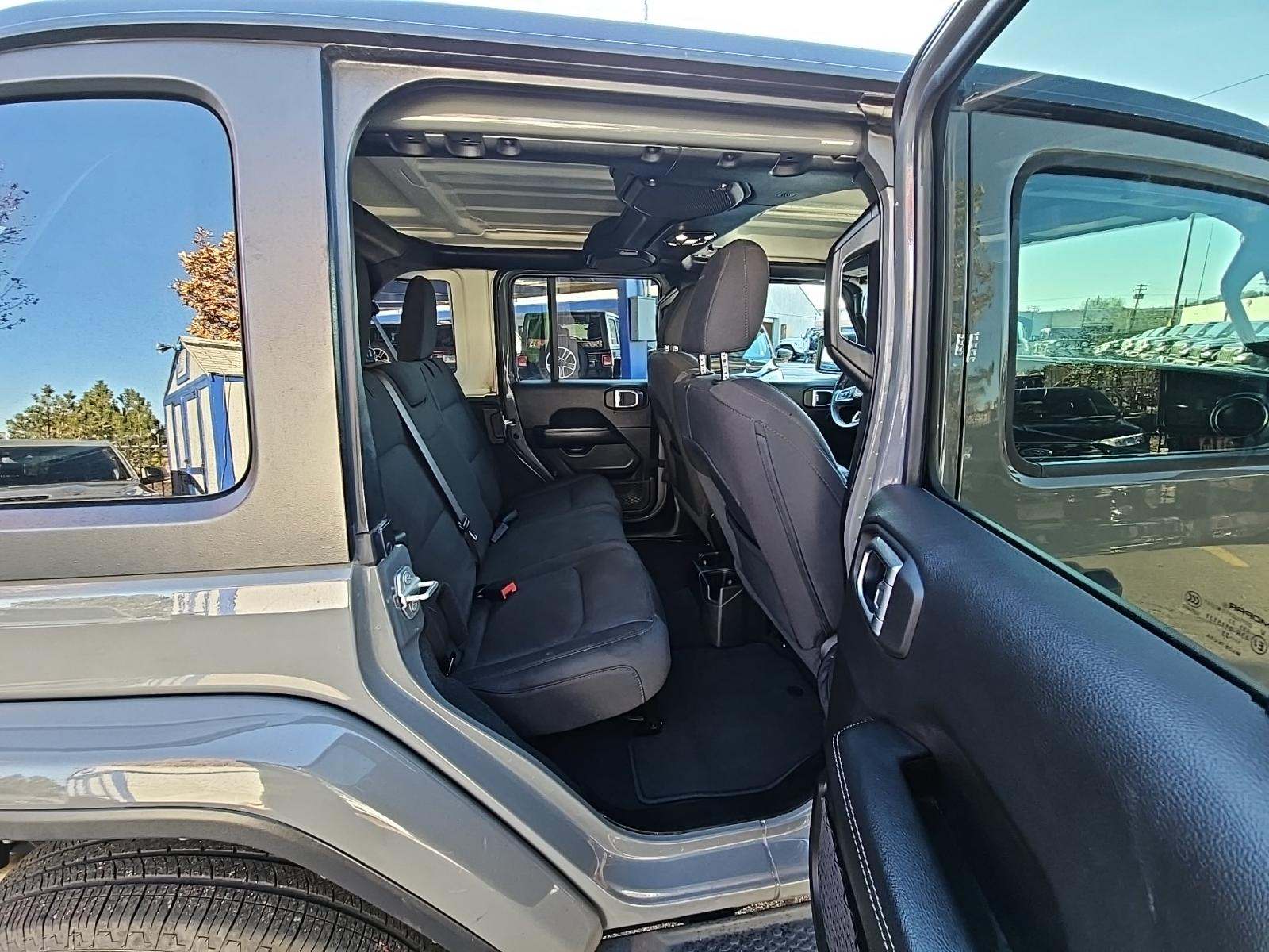2023 Jeep Wrangler Sahara AWD