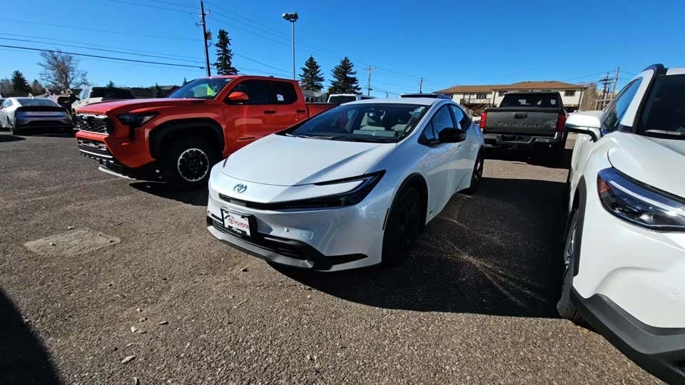 2024 Toyota Prius LE