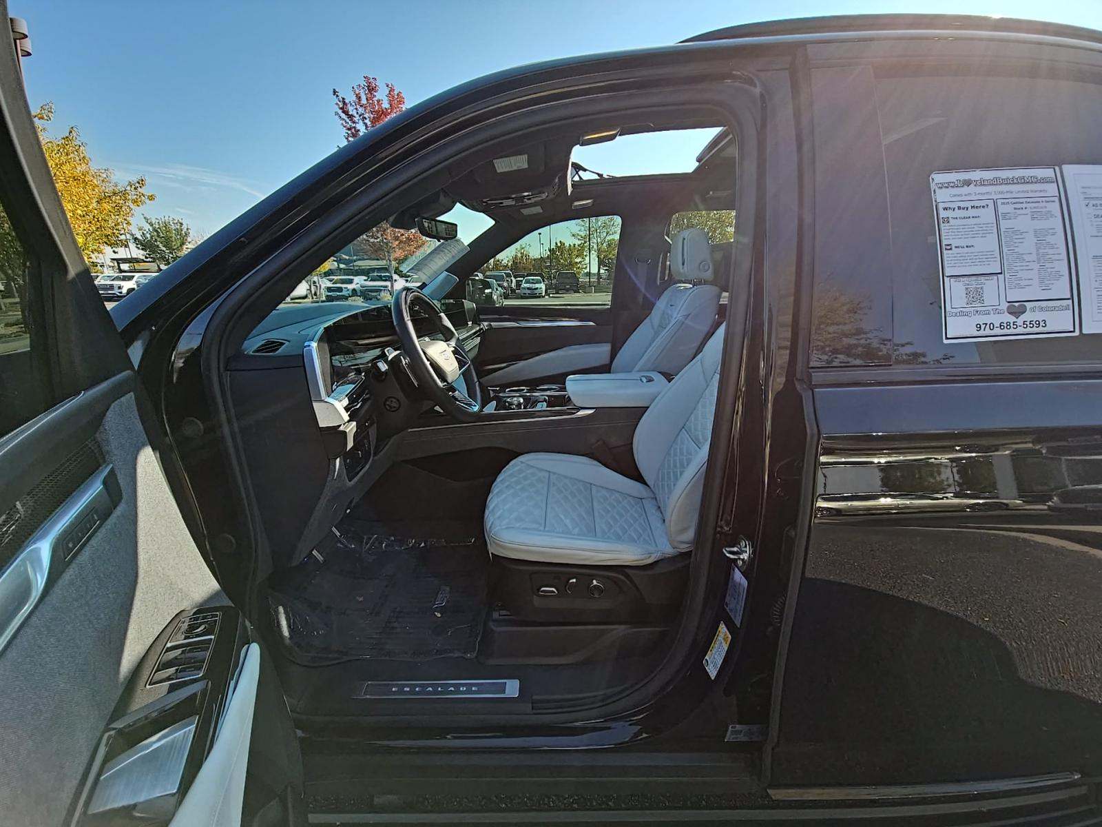 2025 Cadillac Escalade V-Series AWD