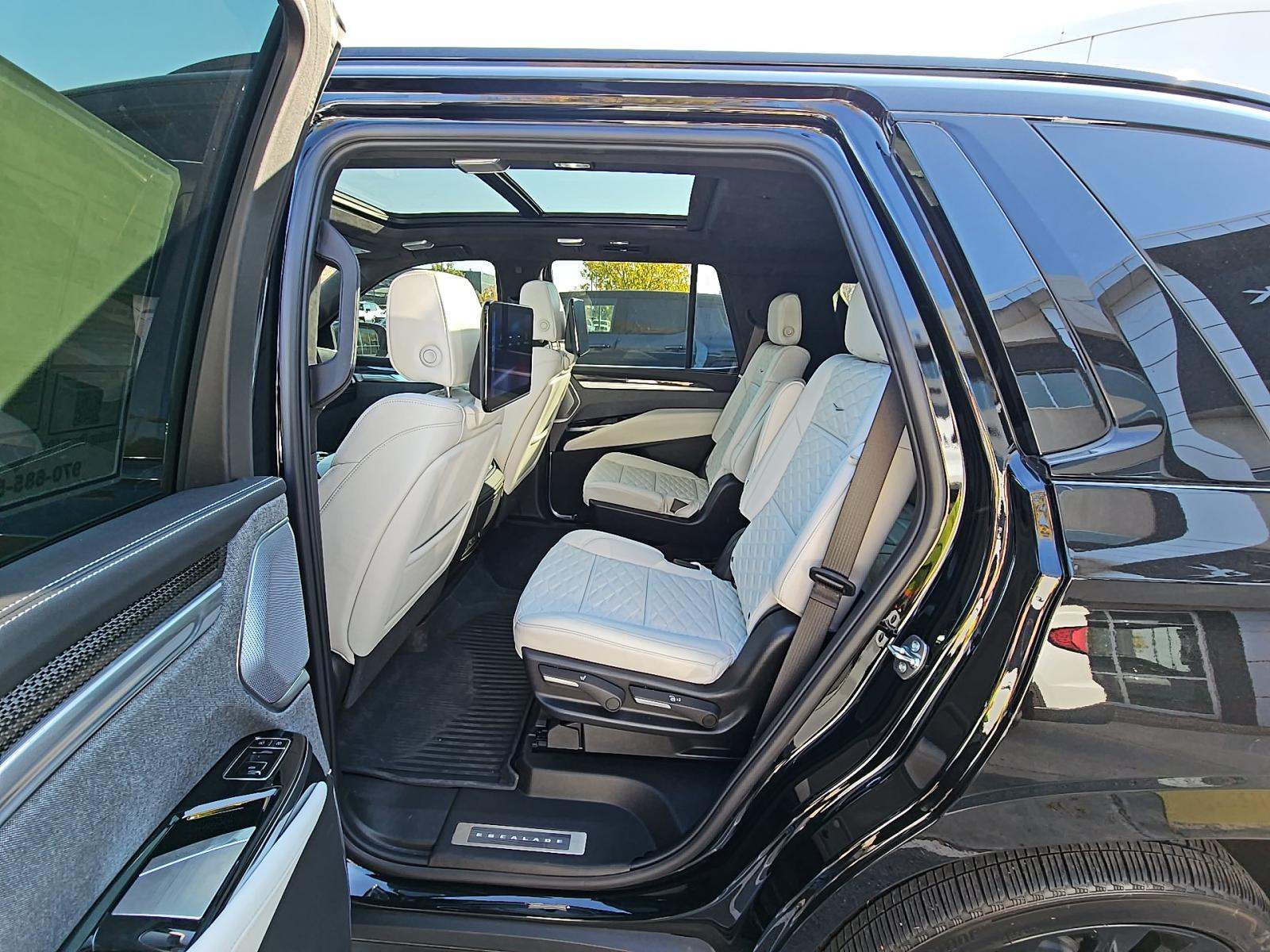 2025 Cadillac Escalade V-Series AWD