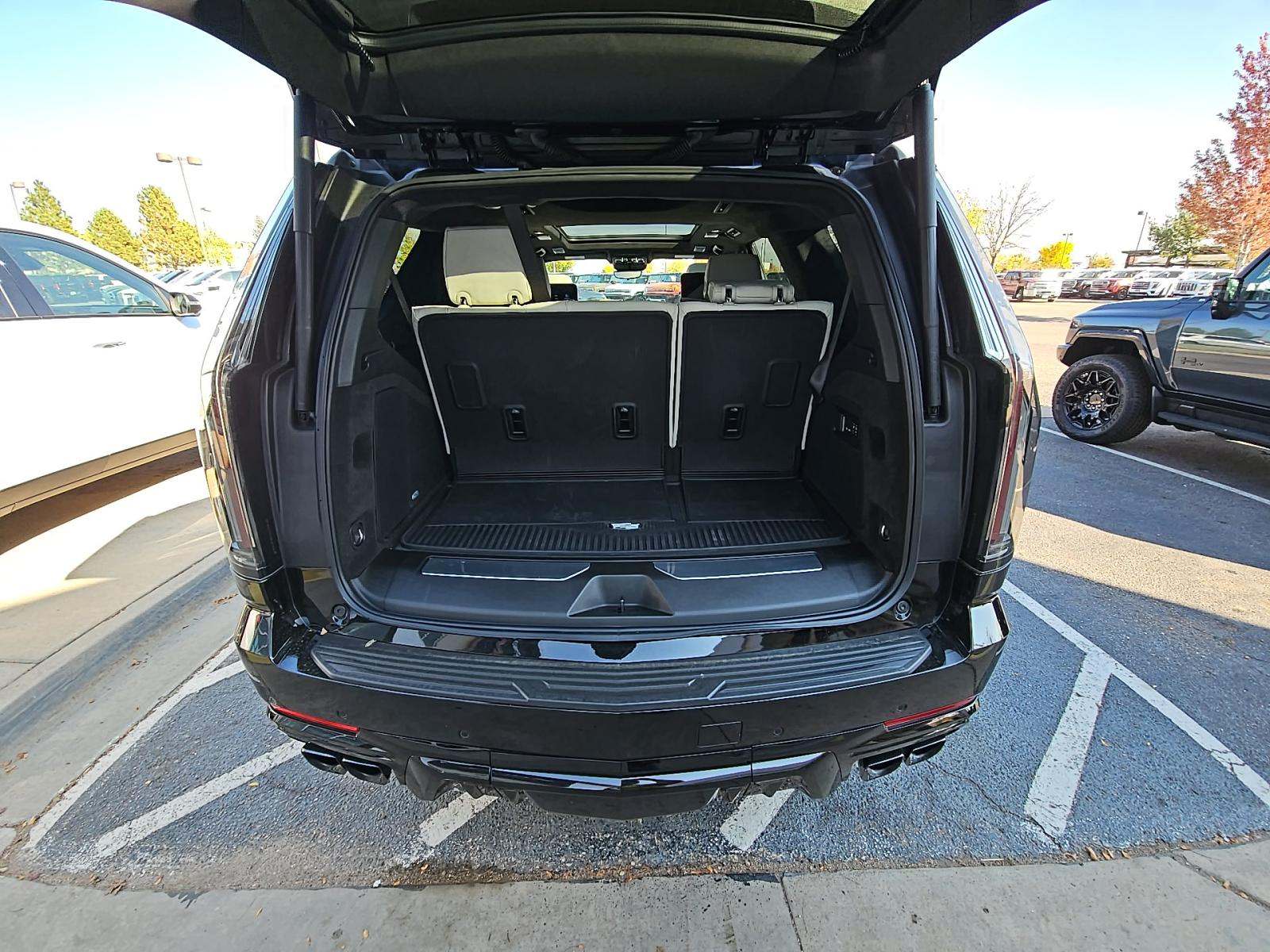 2025 Cadillac Escalade V-Series AWD