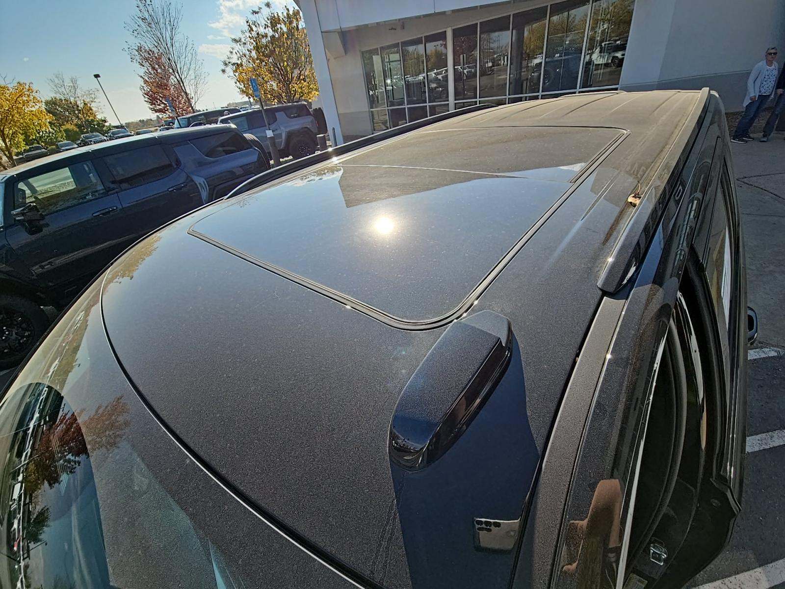 2025 Cadillac Escalade V-Series AWD