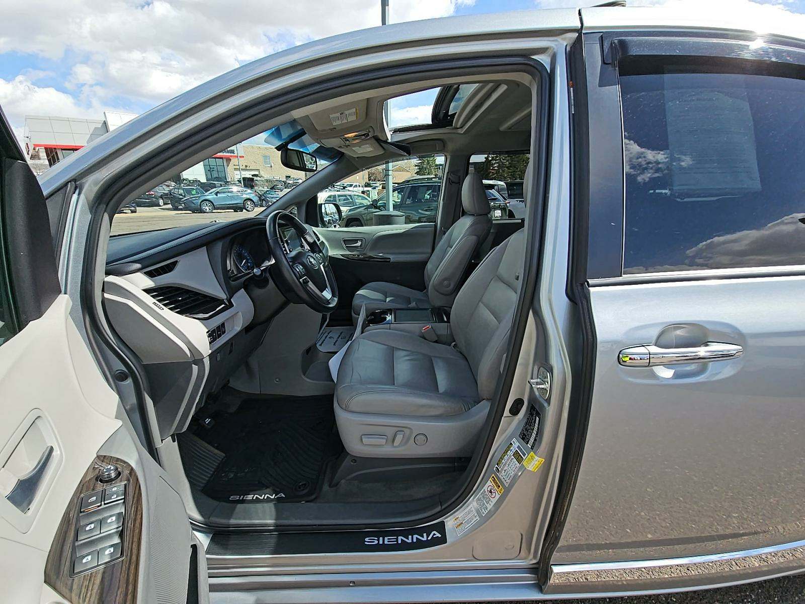 2015 Toyota Sienna XLE Premium AWD