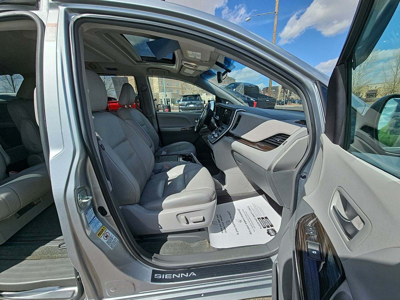 2015 Toyota Sienna XLE Premium AWD