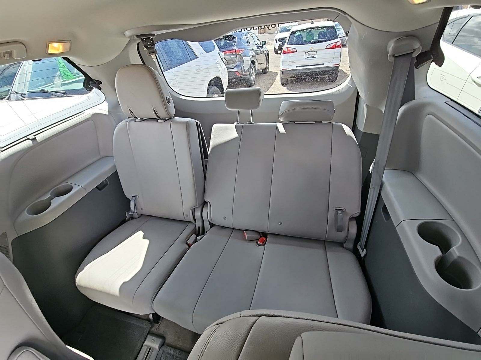 2015 Toyota Sienna XLE Premium AWD