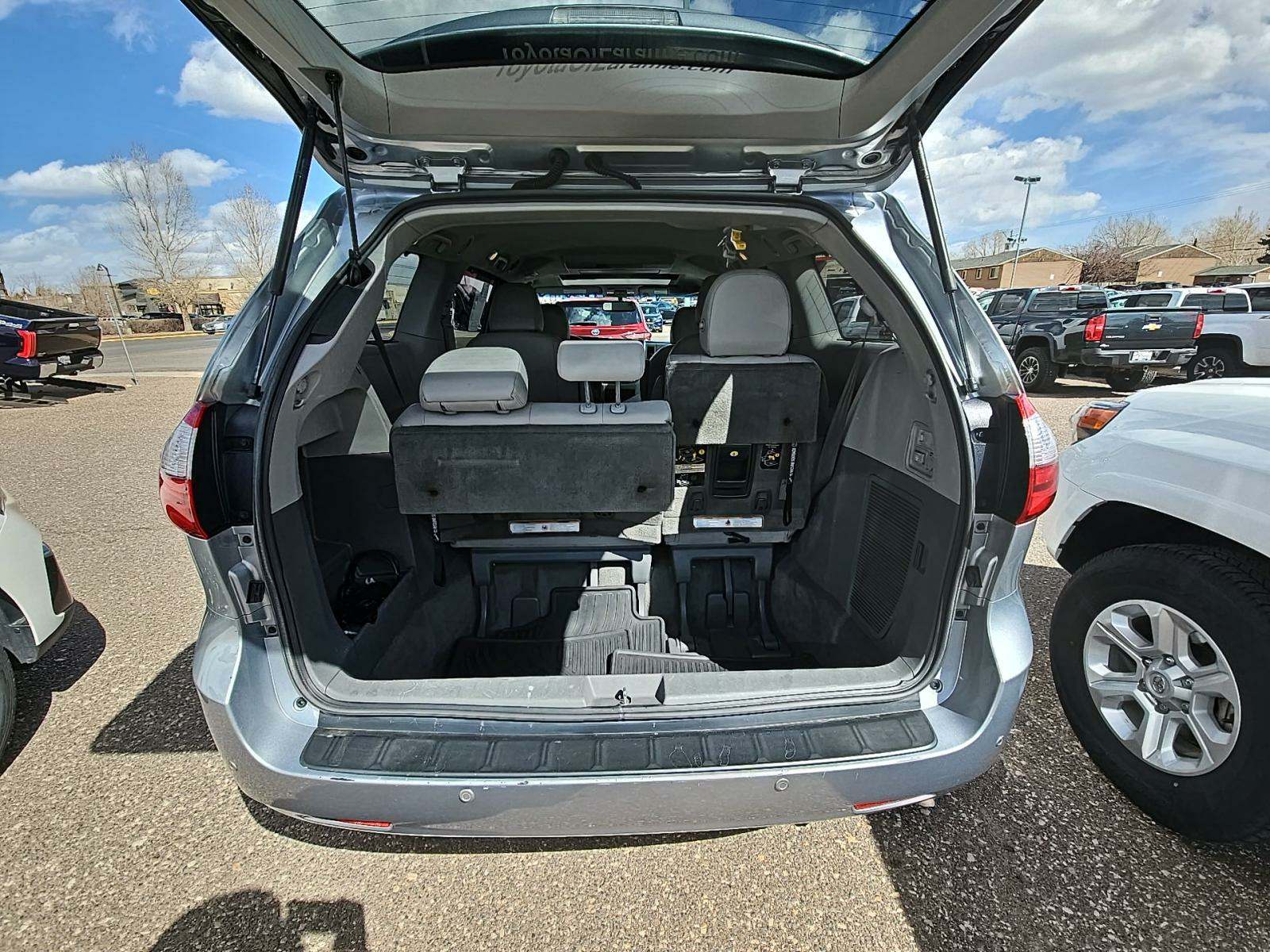 2015 Toyota Sienna XLE Premium AWD