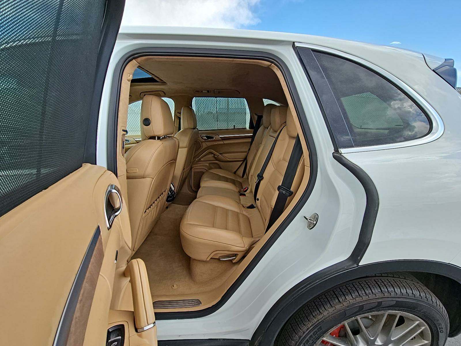 2012 Porsche Cayenne Turbo AWD