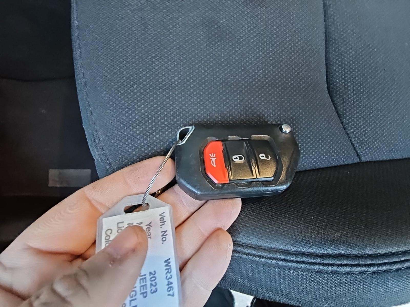 2023 Jeep Wrangler Sahara AWD